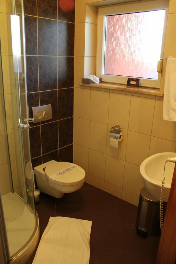 Hotel Linder Malnia Chambre photo