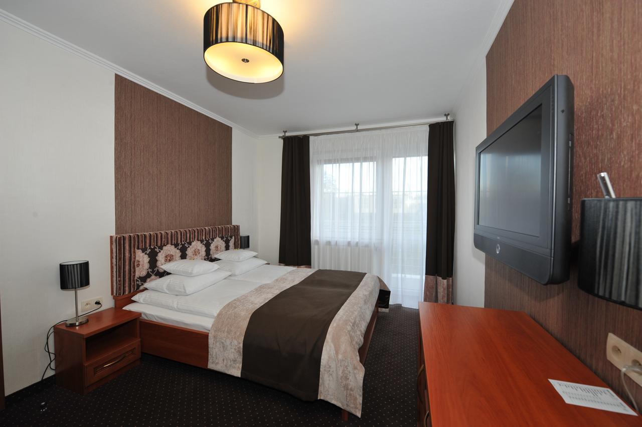 Hotel Linder Malnia Chambre photo