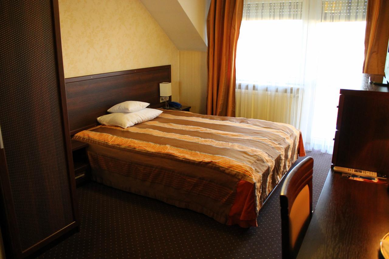 Hotel Linder Malnia Chambre photo